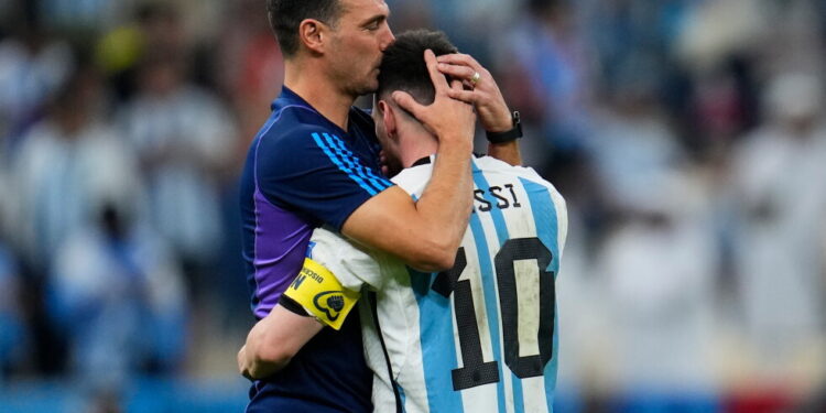 Lionel përballë Lionelit, si Scaloni e ktheu Messin dhe Argjentinën te lavdia