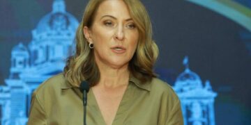 Pas thirrjes për spastrim etnik të Kosovës, ministrja serbe nuk tërhiqet: Krenohet me politikën e Millosheviqit