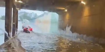 Nënkalimi në Ferizaj nën ujë pas reshjeve të dendura, vështirësohet qarkullimi