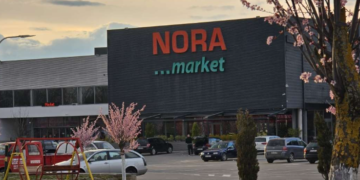 Grabitës të armatosur godasin Marketin “Nora” në Klinë – dy kasaforta zhduken me mbi 20 mijë euro