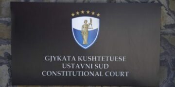 Kushtetuesja rrëzon vendimin e Supremes për shtesat e higjienisteve të angazhuara gjatë pandemisë