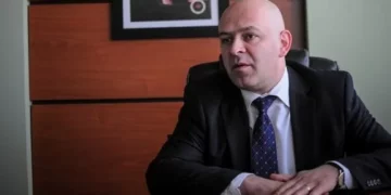 Kurti kërkoi kohë shtesë, Gjini: Kulmi i paftyrësisë