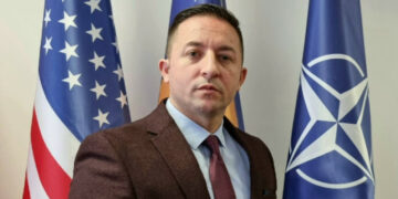 Lidhja e Historianëve të Deçanit e propozojnë Armend Mehën për president
