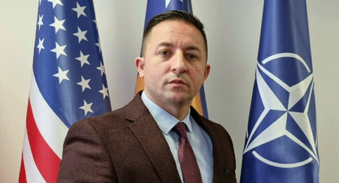 Lidhja e Historianëve të Deçanit e propozojnë Armend Mehën për president