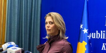 Deliu e PDK’së paralajmëron protesta masive: Ditëve në vijim do të jenë kategori të shumta shoqërore bashkë me ne