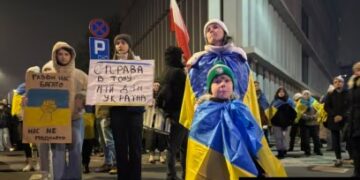 “Largohuni nga ky shtet”: Refugjatët ukrainas po ndihen gjithnjë e më të pasigurt në Poloni