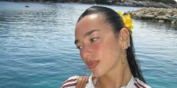 Dua Lipa promovon Prishtinën në një video të re: Vendlindja ime