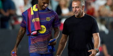 Pak ditë pasi u largua nga Barcelona, Flick e “çon në qiell” Rashfordin