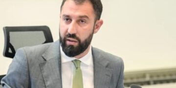 S’ka prova për “kanosje”, Prokuroria mbyll rastin ndaj ministrit Elbert Krasniqit