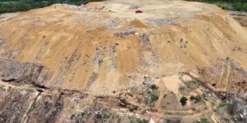 Stabilizohet gjendja në deponinë e Sferkës, eliminohen zjarri dhe tymi