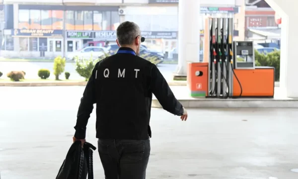 Çmimet e reja të derivateve, nafta sot arrin në 1.77 euro-litri