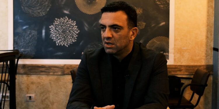 Pozhari: Kosova po shkon drejt zgjedhjeve