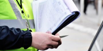 Policia arreston një person në Mitrovicë, iu ofroi policisë 20 euro që të mos e dënonin