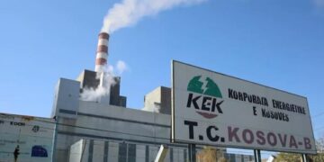 “Ka shkelje flagrante të ligjit”, punëtorët në KEK në hall me kushtet e punës