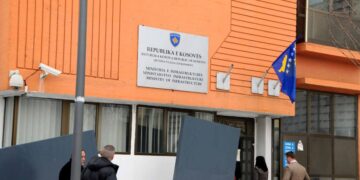 MIT-i pezullon nga puna zyrtarët ndaj të cilëve prokuroria ngriti aktakuzë
