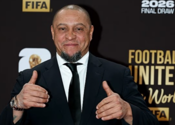 Mediat turke: Legjenda Roberto Carlos është konvertuar në mysliman