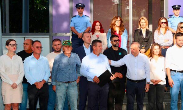 Prodhues vendor i bashkohen PDK-së para Qeverisë: Kurti ta ndalë bllokadën dhe ta konstituojë Kuvendin, kriza institucionale po na çon drejt falimentimit