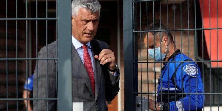 “Thaçi mund të lirohet nga rasti i parë, por…”- Hodaj tregon çfarë mund të ndodhë më pas