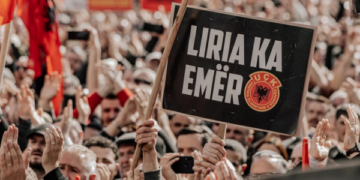 25 ditë para 16 shtatorit – “Liria ka Emër” nis nesër “Orën e Pritjes” në Prishtinë, vendoset ekrani me numërimin së prapthi