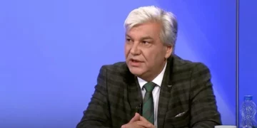 Kryeziu: Nuk ka të drejtë kryeministri ta lirojë zyrën pa ardhur kryeministri tjetër