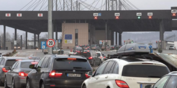 Pritje deri në 3 orë e 20 minuta në Merdare