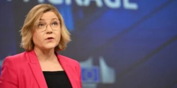 Rreziqet e AI-së, shefja e teknologjisë në BE: Njerëzit po humbasin kontrollin mbi të