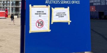 Tension te Atletico Madrid, tifozët kërkojnë largimin e Alvarez