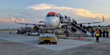 Ndërpritet trafiku ajror në Shqipëri