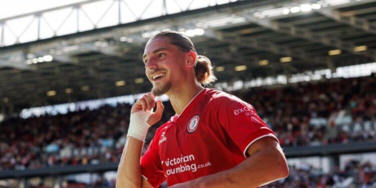 Lorent Tolaj shënon golin e parë në Championship me Bristol Cityn!