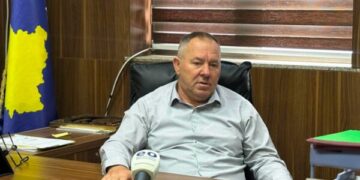 OVL-UÇK paralajmëron padi penale ndaj ministrit Murati, kërkon zbatimin e vendimit për pensionet e dyfishta