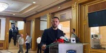 Arian Tahiri pasi Kurti kërkoi kohë shtesë: Po cenohet Kushtetuta dhe po prodhohet krizë politike