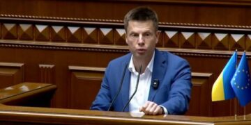 Deputeti i Ukrainës i reagon Zelenskyyt: Gabim diplomatik, do të vazhdoj të luftoj për pavarësinë e Kosovës