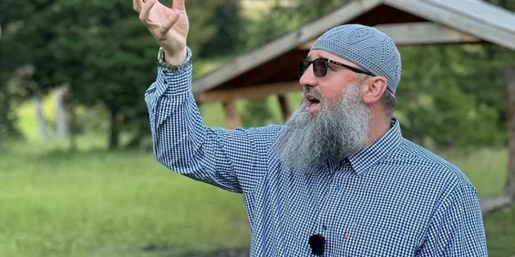 Dalin detaje të reja nga arrestimi i predikuesit boshnjak të fesë islame