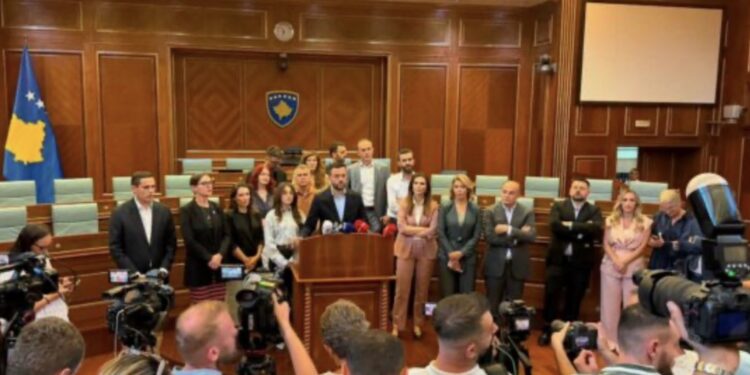 PDK e Aleanca sot sërish shkojnë në Kuvend