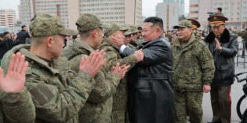 A do të futen në luftë në anën ruse dhjetëra mijëra koreanë?