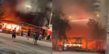 Publikohen pamjet e zjarrit në hotelin në Vlorë, pushuesit hidhen nga ballkoni për të shpëtuar