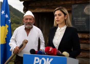 Çun Lajçi i kërkon falje deputetes së PDK-së