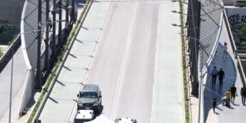 “Rrethanat e paparashikuara” anuluan takimin e Kurtit me komandantin e KFOR-it – çka po ndodh me “tranzicionin” në Urën e Ibrit?