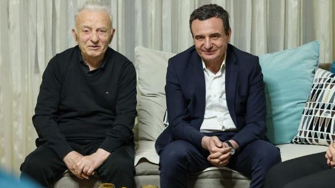Kurti reagon për vdekjen e Eqrem Kryeziut: Dha kontribut të madh për vendin
