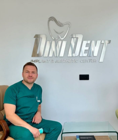 Foto: Hajdin Rekaliu - themelues i "Dini Dent"