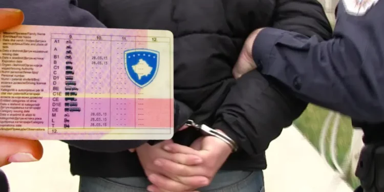 Ekskluzive: Arrestohet 4 persona në Mitrovicë nën dyshimin për dallavere me testin e patent shoferëve