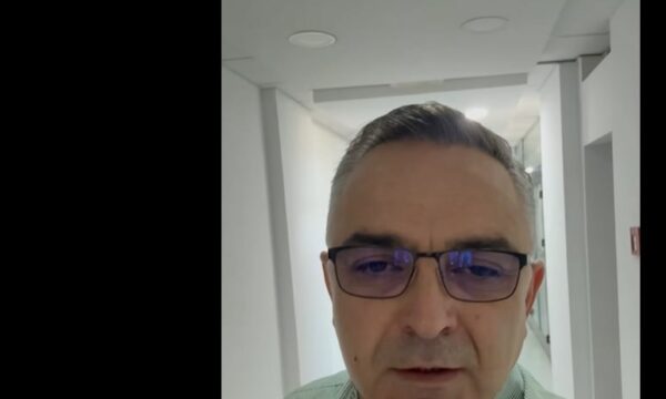 “Thatë” Besnik Tahiri lajmërohet nga Parlamenti: Kuvendi s’guxon të bëhet muze, bllokada është abuzim