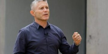 Ramadani: Faktin që zyrtarë shtetërorë shkuan në Serbi menjëherë pas Banjskës as s’po tentojnë ta mohojnë
