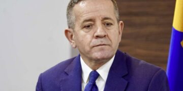 Remi insiston për koalicion Vetëvendosje-PDK
