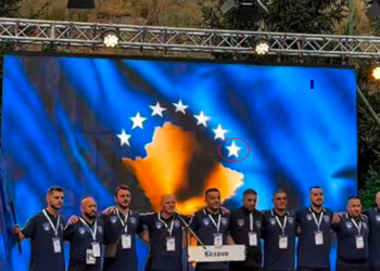 Skandaloze: Maqedonia e Veriut e paraqet flamurin e Kosovës me 7 yje