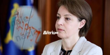 “KU JE SHPIUNE?” – Aksion në objektin e Ministrisë së Drejtësisë, të drejtuar nga Donika Gërvalla – Schwarz