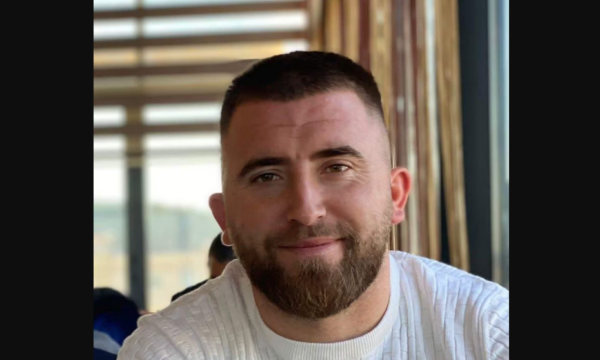 27 vjeçari Bajram Selimi nga Kuqica e Skënderajt humbi jetën në kantierin e ndërtimit të stacionit policor në Zubin Potok
