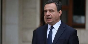 6 vota në LDK kundër ujdisë së tij me Abdixhikun, Kurti: Flas pas mbledhjes së Grupit Parlamentar