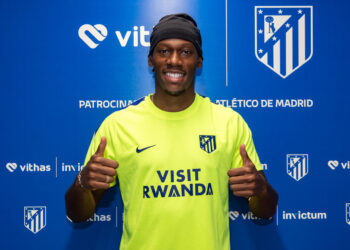Zyrtare: Sulmuesi i Juventusit transferohet te Atletico
