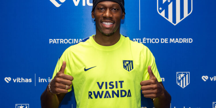 Zyrtare: Sulmuesi i Juventusit transferohet te Atletico